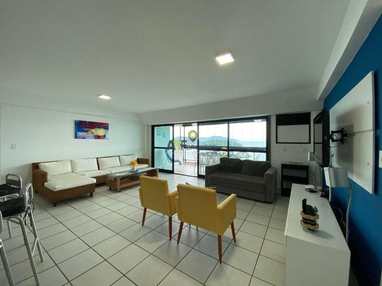 Porto Real - Ocean Front View Apartment